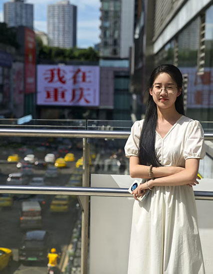 Mengjia Zhang